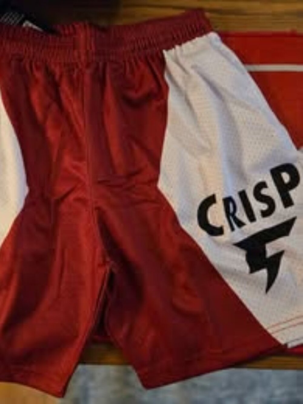 XLARGE CRISPY NYC RED AND WHITE X SHORTS